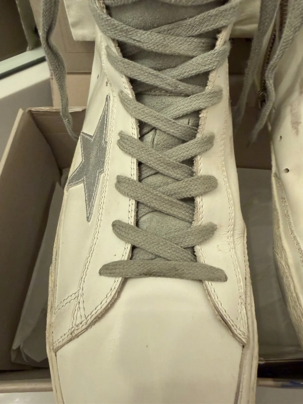 Golden Goose like new